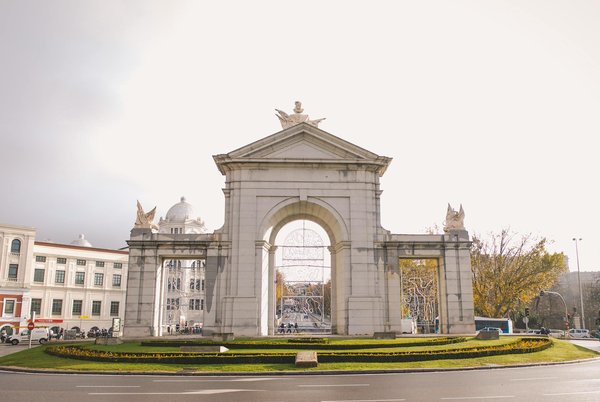 Comment préparer un itinéraire de camping pour explorer les parcs nationaux du Canada?